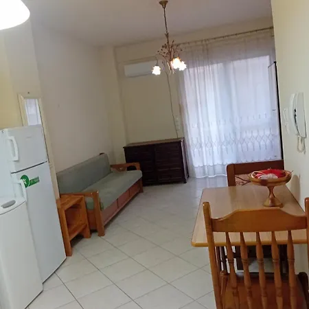 Aigiopsilaalwnia Apartment